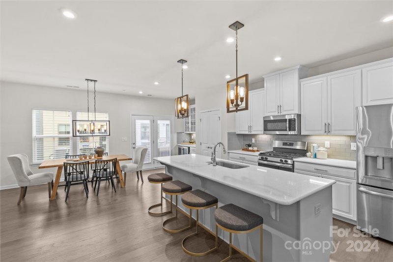 Property image 3 at 1538 Kee Court, Charlotte, NC 28203