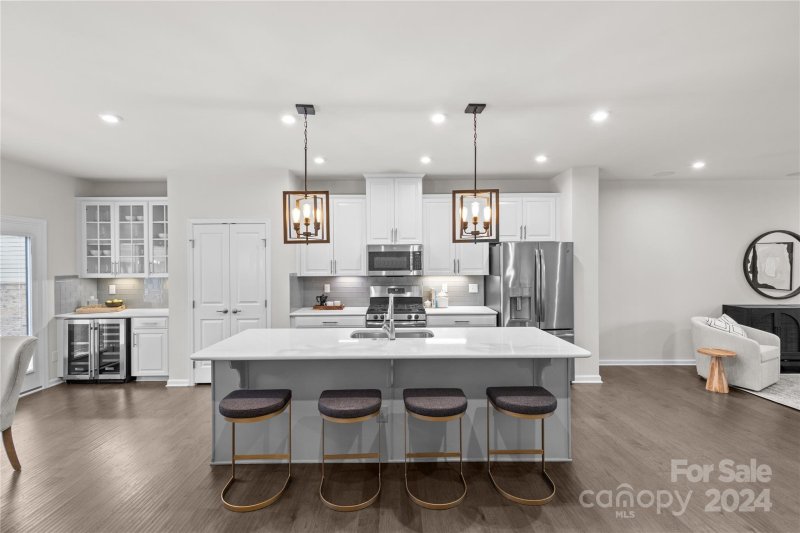 Property image 5 at 1538 Kee Court, Charlotte, NC 28203