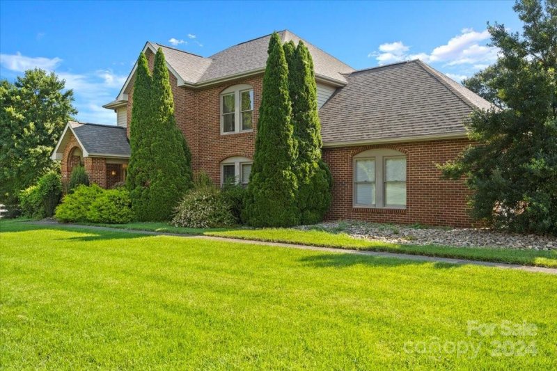 Property image 4 at 120 Stone House Drive, Statesville, NC 28625