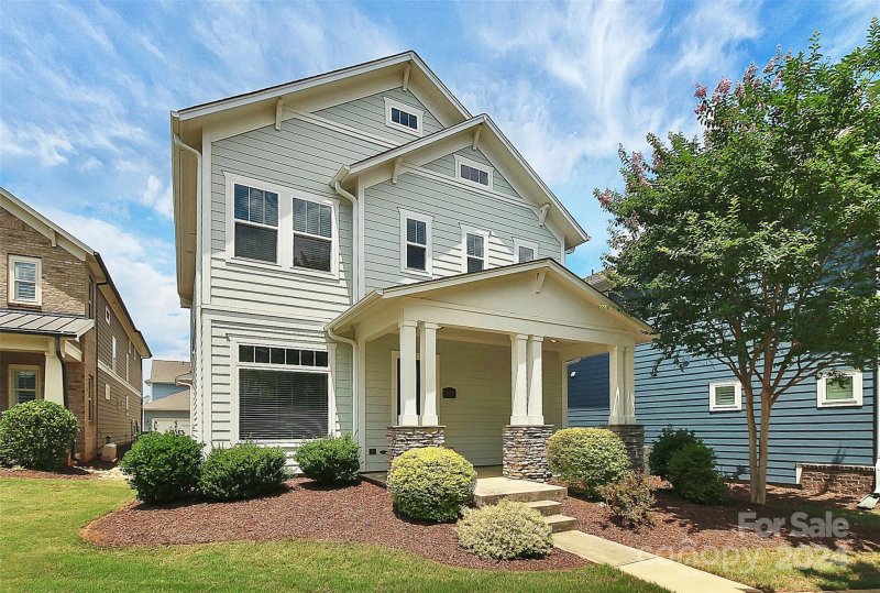 Property image 2 at 6529 Honeymeade Circle, Charlotte, NC 28277