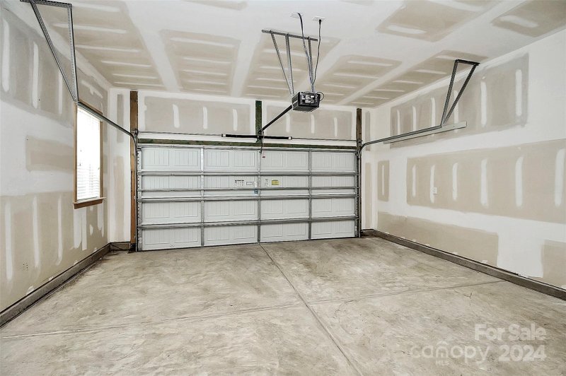 Property image 5 at 6529 Honeymeade Circle, Charlotte, NC 28277