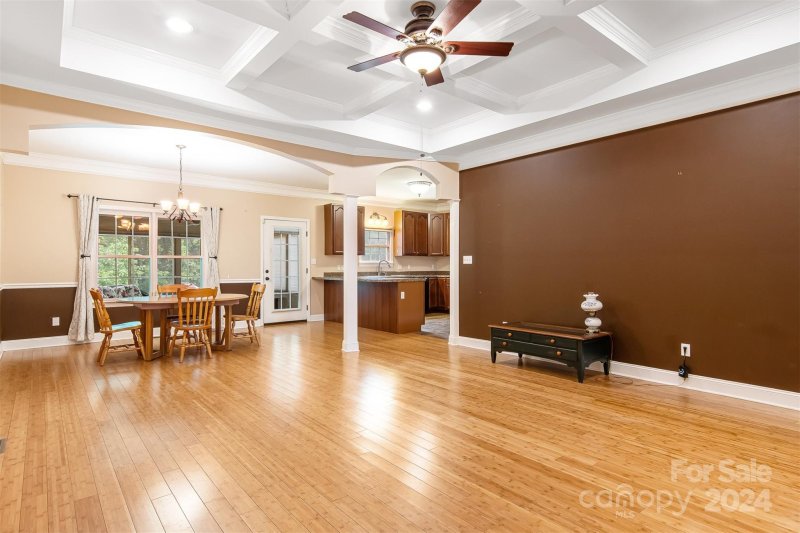 Property image 5 at 1528 Mayfair Drive, Conover, NC 28613