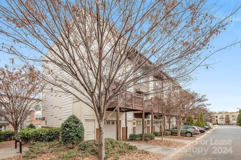 Property image 4 at 716 Seigle Point Drive, Charlotte, NC 28204