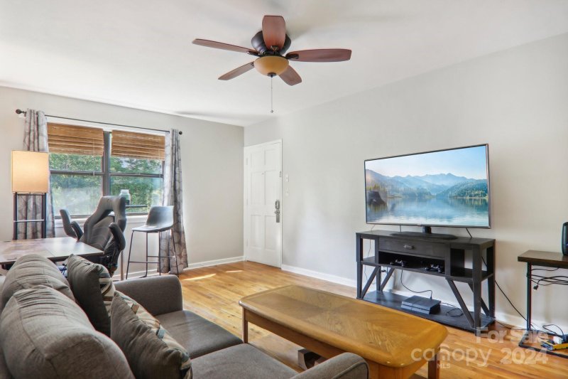 Property image 5 at 615 Biltmore Avenue, Asheville, NC 28803