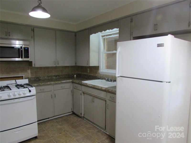 Property image 5 at 2130 14th Avenue Drive, Hickory, NC 28601