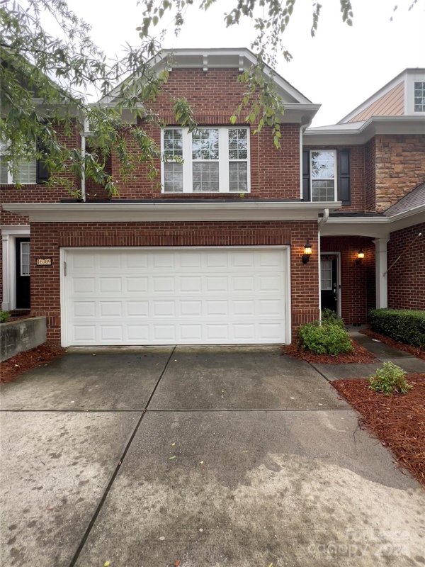 16709 Dunaverty Place