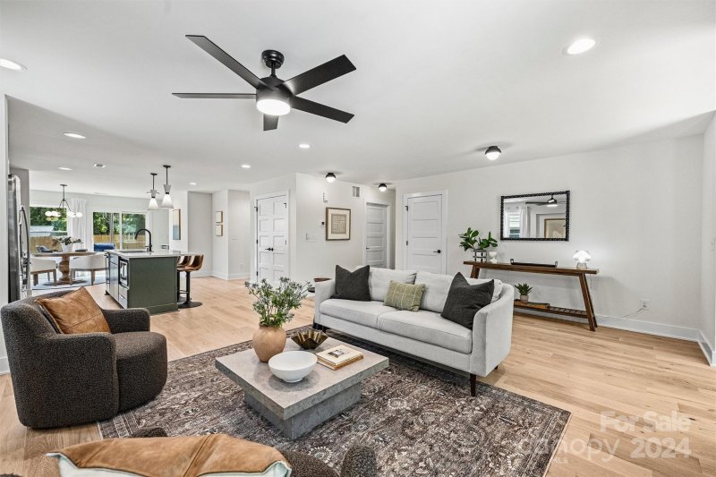 Property image 2 at 1626 Anderson Street, Charlotte, NC 28205