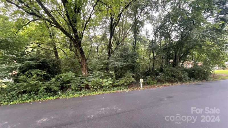 Property image 3 at 5807 Monticello Drive, Concord, NC 28027