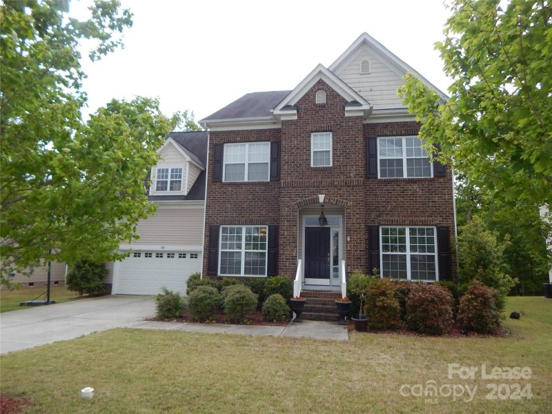 424 Sheltered Cove Court