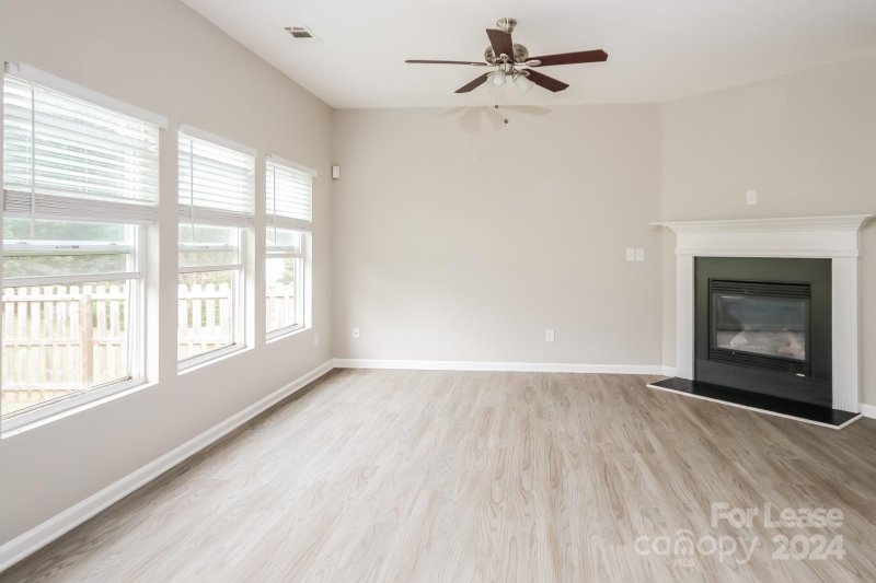 Property image 4 at 15811 Normans Landing Drive, Charlotte, NC 28273