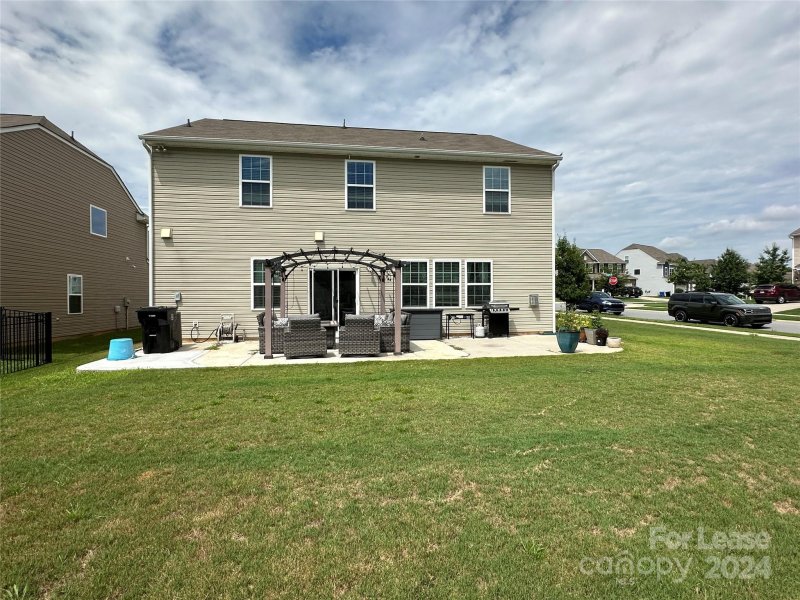 Property image 2 at 131 Sequoia Street, Mooresville, NC 28117