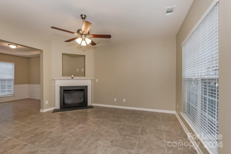 Property image 3 at 5307 Peachwood Drive, Charlotte, NC 28216