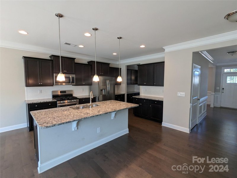 Property image 4 at 3979 Lake Breeze Drive, Sherrills Ford, NC 28673