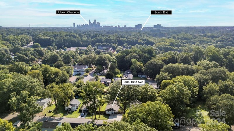 Property image 2 at 3009 Reid Avenue, Charlotte, NC 28208