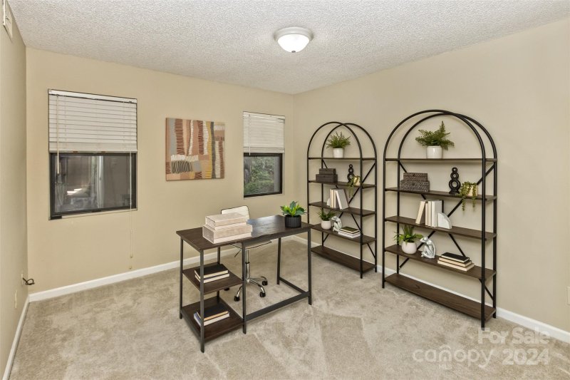 Property image 5 at 603 Abbey Circle, Asheville, NC 28805