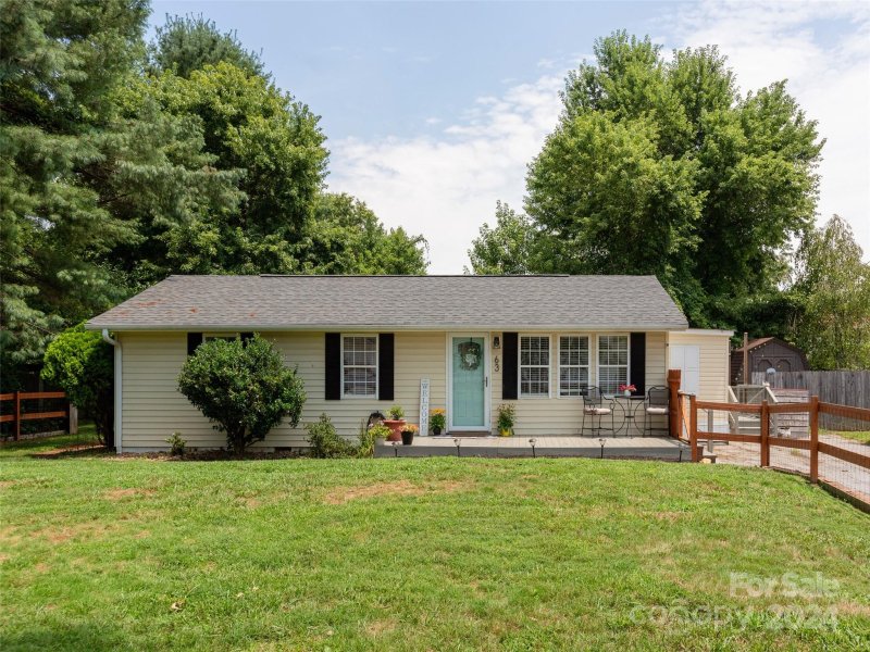 63 E Sugar Maple Drive