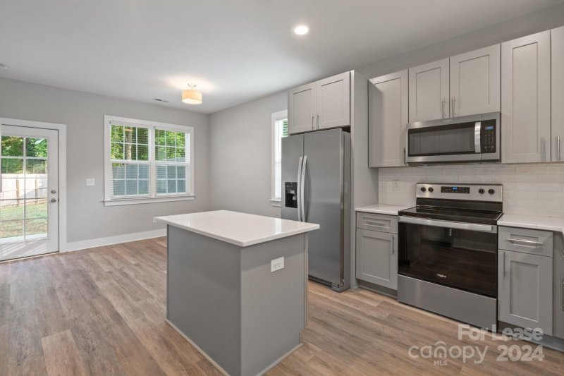 Property image 5 at 6231 Rockwell Boulevard, Charlotte, NC 28269