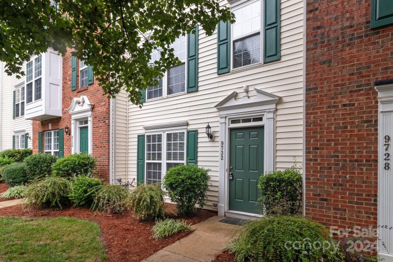 Property image 2 at 9732 Blossom Hill Drive, Huntersville, NC 28078