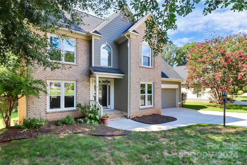 Property image 2 at 1417 Colwick Lane, Rock Hill, SC 29732