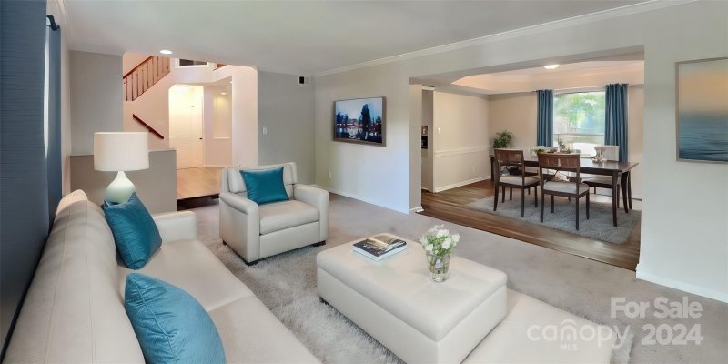 Property image 5 at 8304 Londonshire Drive, Charlotte, NC 28216