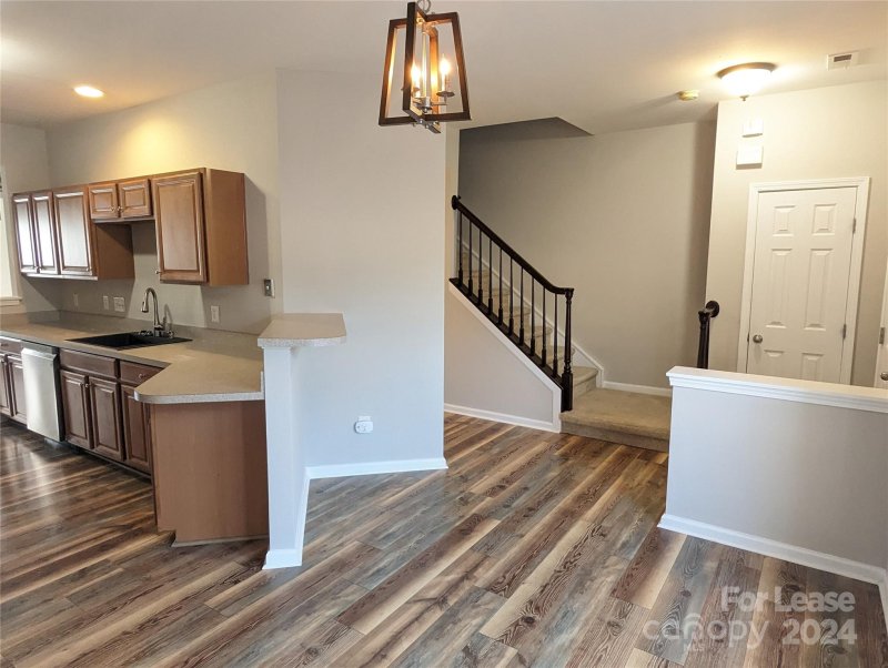 Property image 4 at 4613 Forestridge Commons Drive, Charlotte, NC 28269