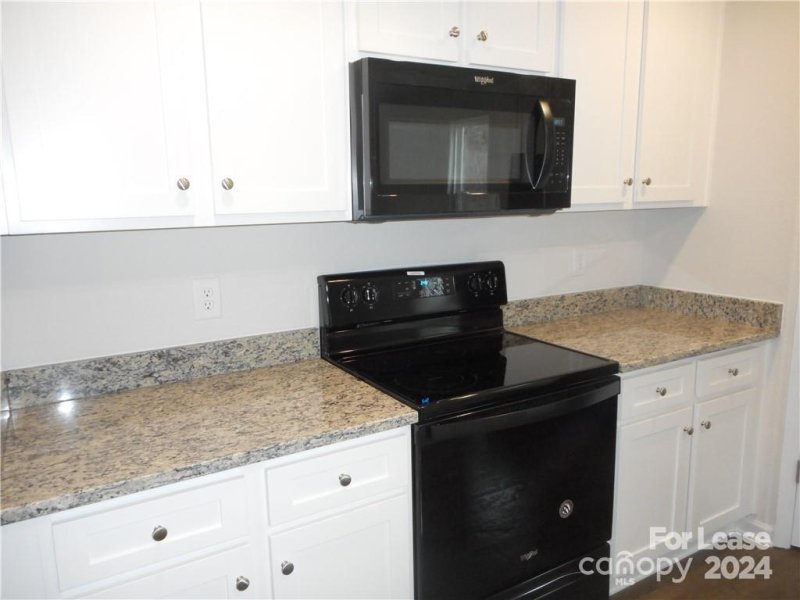 Property image 4 at 2005 Talbert Court, Charlotte, NC 28214