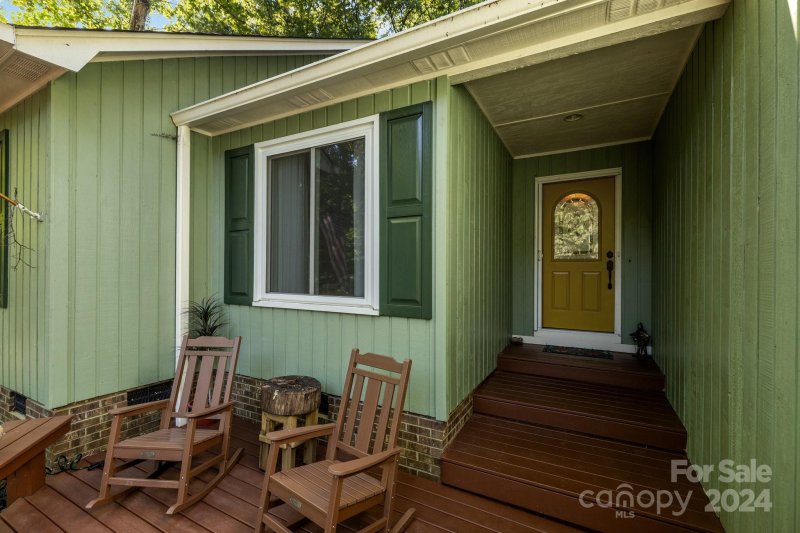 Property image 3 at 10 Tanglewood Road, Clover, SC 29710