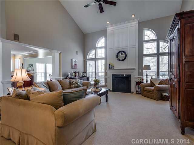 Property image 4 at 10002 Arlington Oaks Drive, Charlotte, NC 28227