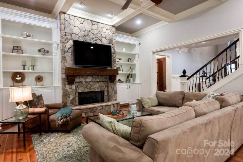 Property image 5 at 8610 Highgrove Street, Charlotte, NC 28277