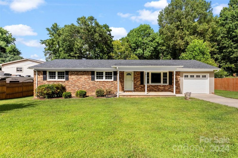 Property image 2 at 2514 Cove Creek Drive, Gastonia, NC 28056