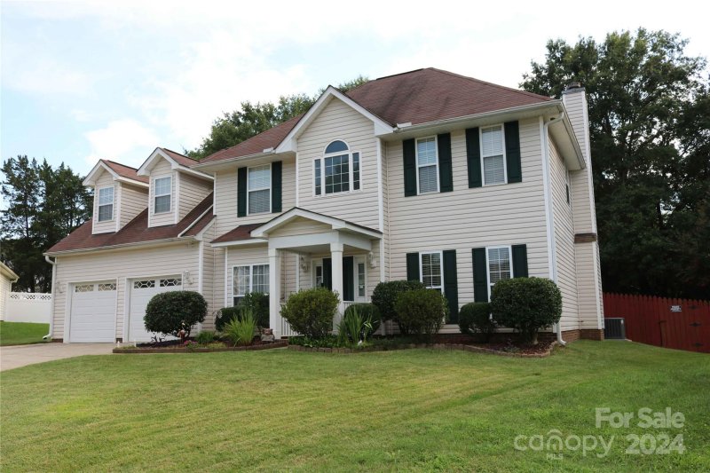 Property image 2 at 3954 Longwood Drive, Concord, NC 28027