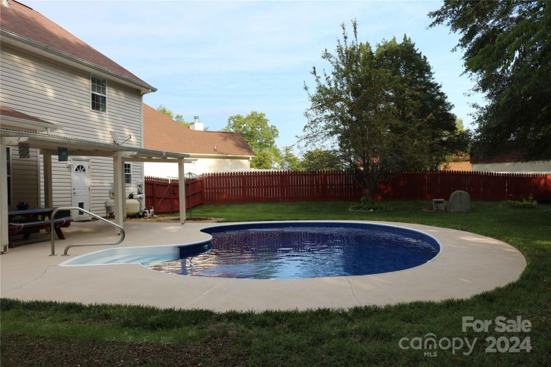 Property image 3 at 3954 Longwood Drive, Concord, NC 28027