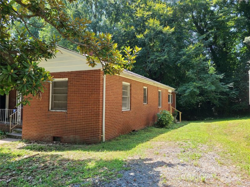 Property image 2 at 88 Creswell Drive, Concord, NC 28025