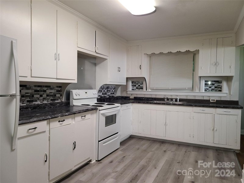 Property image 3 at 88 Creswell Drive, Concord, NC 28025