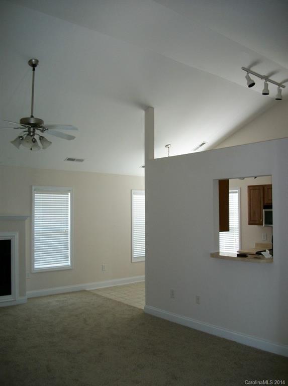 Property image 4 at 413 Oak Leigh Lane, Oakboro, NC 28129