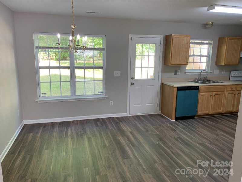 Property image 4 at 5143 Rosemede Drive, Charlotte, NC 28227