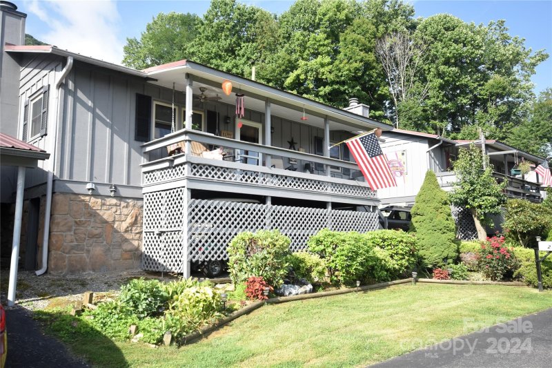 Property image 3 at 218 Raven Ridge, Maggie Valley, NC 28751