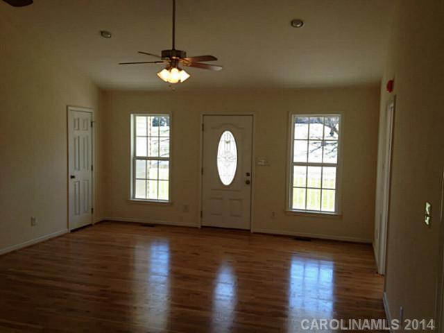 Property image 2 at 1512 Kinglet Drive, York, SC 29745