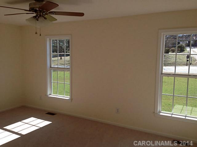 Property image 4 at 1512 Kinglet Drive, York, SC 29745