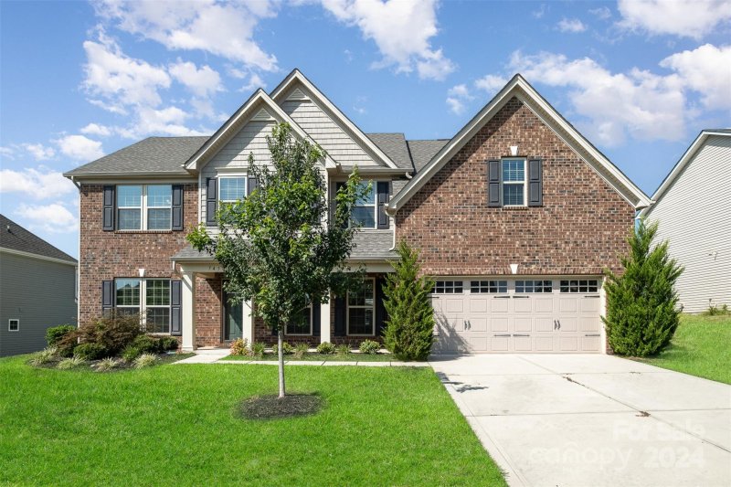 7458 Boulaide Street