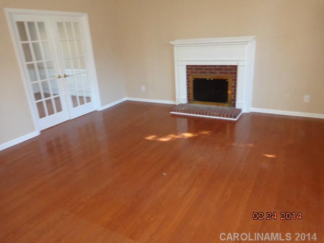 Property image 3 at 7024 Neuhoff Lane, Charlotte, NC 28269