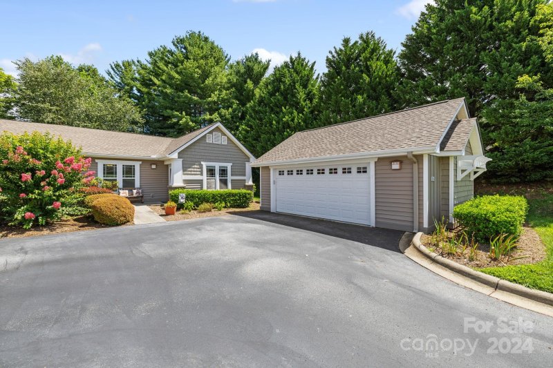 Property image 2 at 4305 Wood Duck Way, Hendersonville, NC 28792