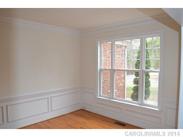 Property image 2 at 10645 Knox Avenue, Matthews, NC 28105