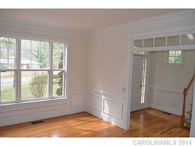 Property image 3 at 10645 Knox Avenue, Matthews, NC 28105