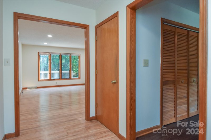 Property image 4 at 121 Rustic Way Lane, Mooresville, NC 28117