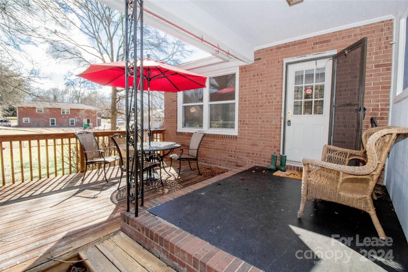 Property image 5 at 1232 Ashbrook Place, Charlotte, NC 28209