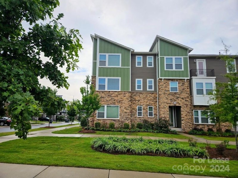 Property image 2 at 1755 Unison Drive, Charlotte, NC 28262