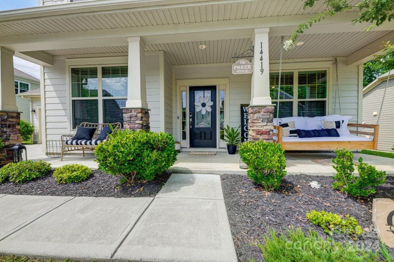 Property image 3 at 14419 Grundys Way, Davidson, NC 28036