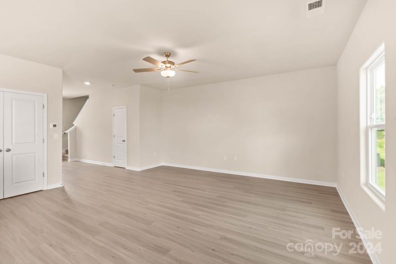 Property image 3 at 6452 Lowe Lane, Charlotte, NC 28214