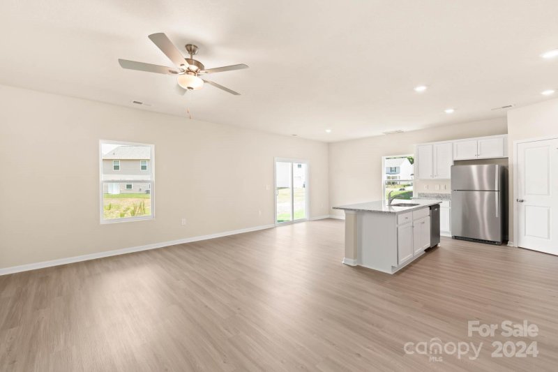 Property image 4 at 6452 Lowe Lane, Charlotte, NC 28214